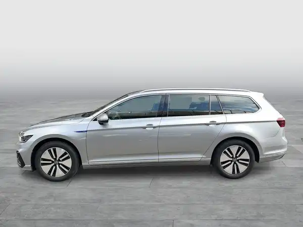 VW PASSAT VARIANT (3/23)