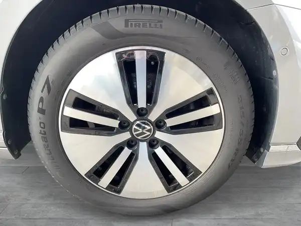 VW PASSAT VARIANT (8/23)