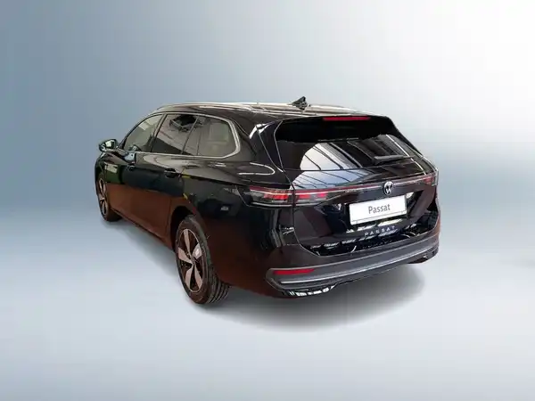 VW PASSAT (3/13)