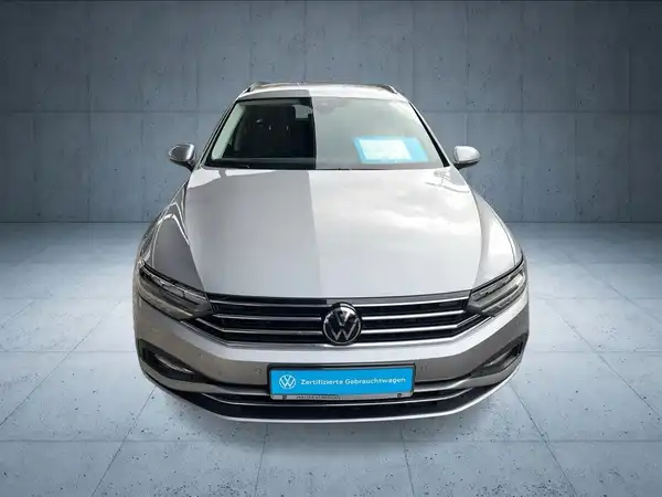 VW PASSAT VARIANT (6/17)