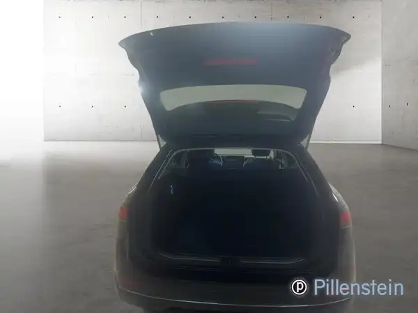 VW PASSAT (18/19)