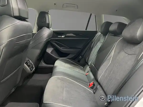 VW PASSAT (12/14)