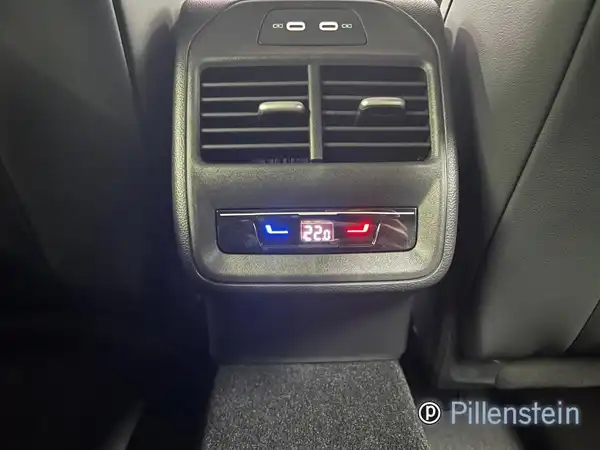 VW PASSAT (13/14)