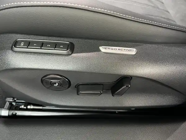 VW PASSAT (6/15)