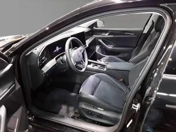 VW PASSAT (6/7)