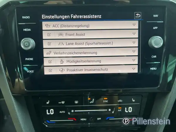 VW PASSAT VARIANT (12/15)