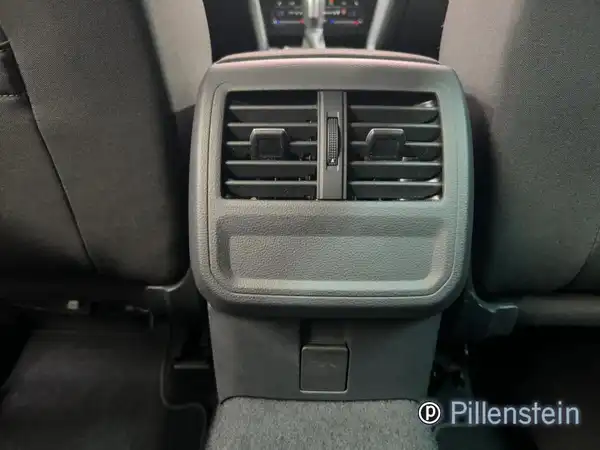 VW PASSAT VARIANT (13/15)
