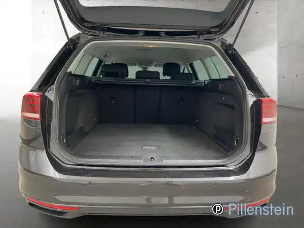VW PASSAT VARIANT (15/15)