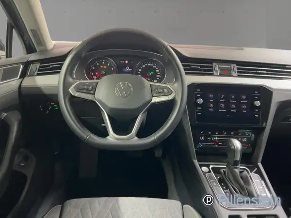 VW PASSAT VARIANT (7/15)
