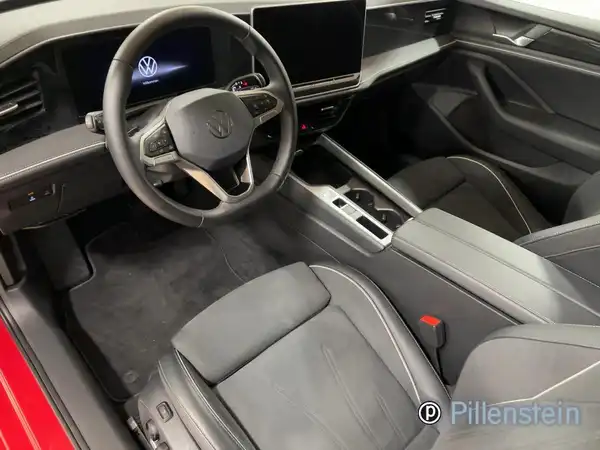 VW PASSAT VARIANT (10/19)