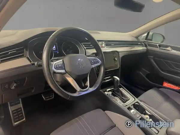 VW PASSAT VARIANT (9/17)