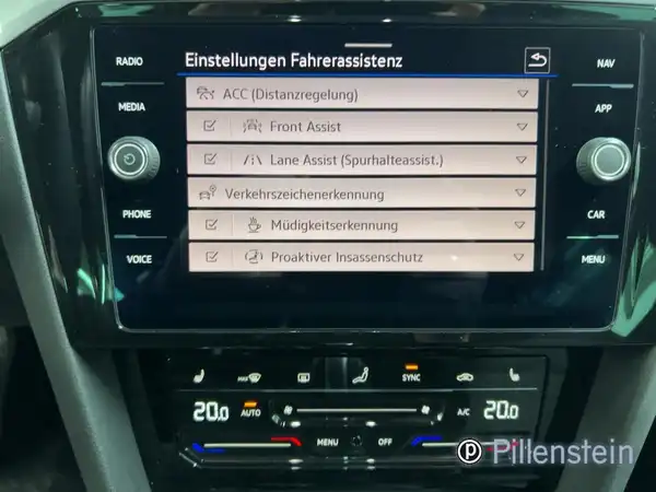 VW PASSAT VARIANT (12/17)