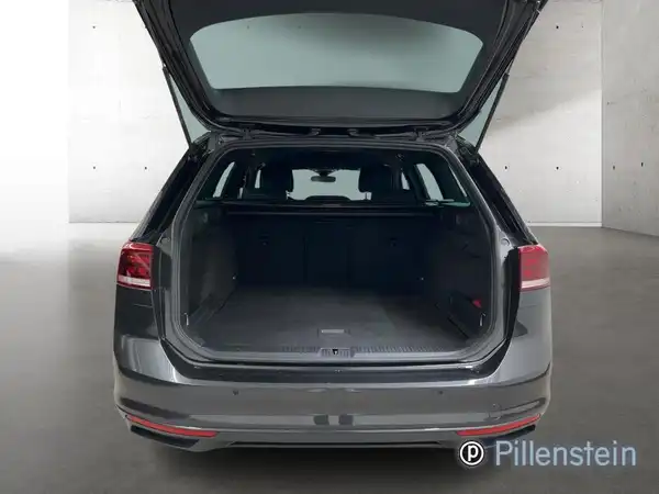 VW PASSAT VARIANT (16/17)