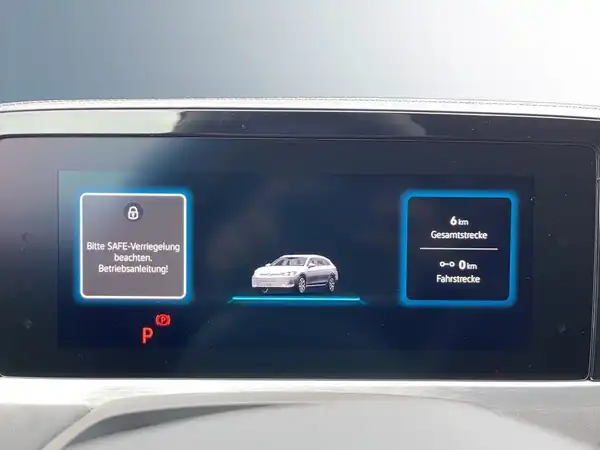 VW PASSAT (10/15)