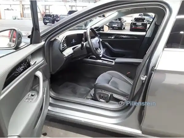 VW PASSAT VARIANT (5/10)