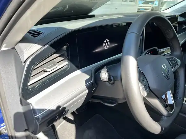 VW PASSAT VARIANT (17/22)
