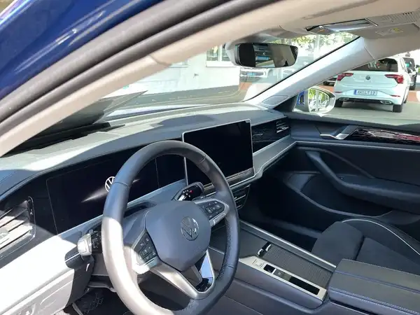 VW PASSAT VARIANT (18/22)