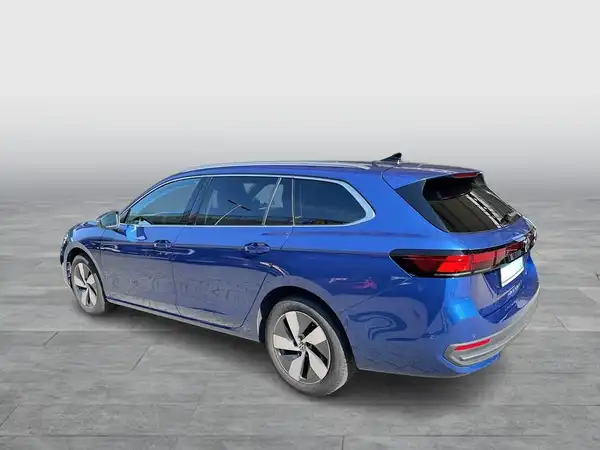 VW PASSAT VARIANT (4/22)