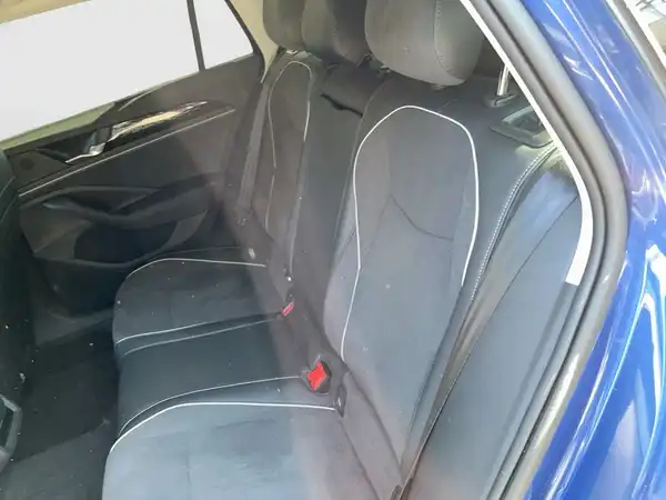 VW PASSAT VARIANT (9/22)