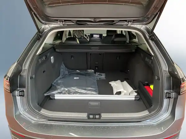 VW PASSAT (13/13)