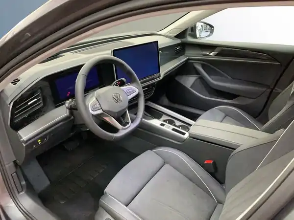 VW PASSAT (9/13)