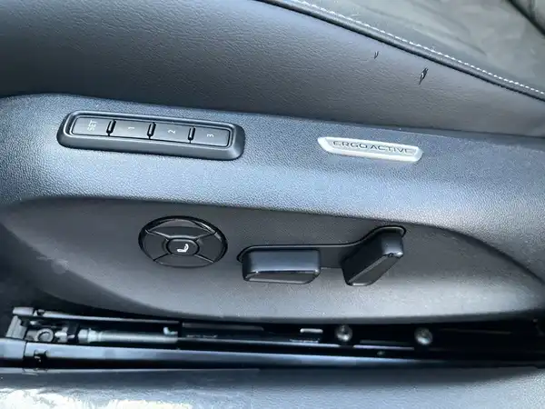 VW PASSAT (16/16)