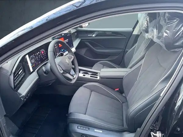 VW PASSAT (9/16)