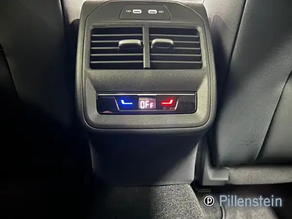 VW PASSAT (13/15)
