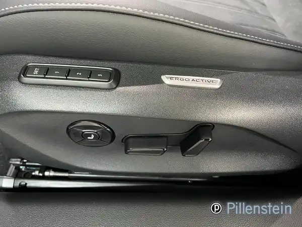 VW PASSAT (6/15)