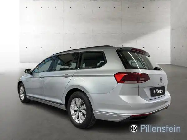 VW PASSAT VARIANT (3/6)