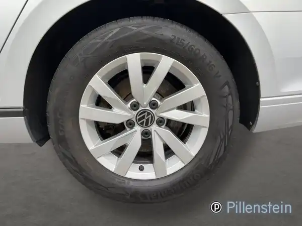 VW PASSAT VARIANT (4/6)