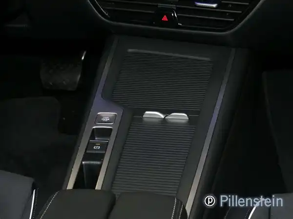 VW PASSAT (8/12)