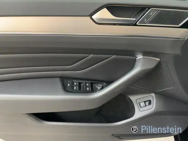 VW PASSAT VARIANT (8/16)