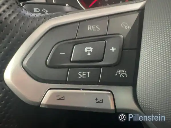 VW PASSAT ALLTRACK (9/17)