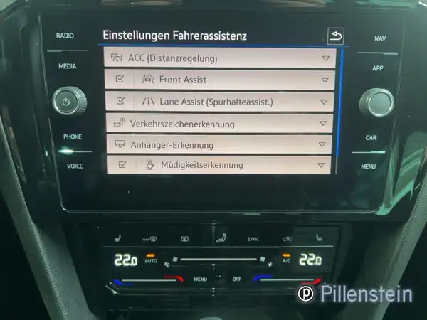 VW PASSAT ALLTRACK (10/17)