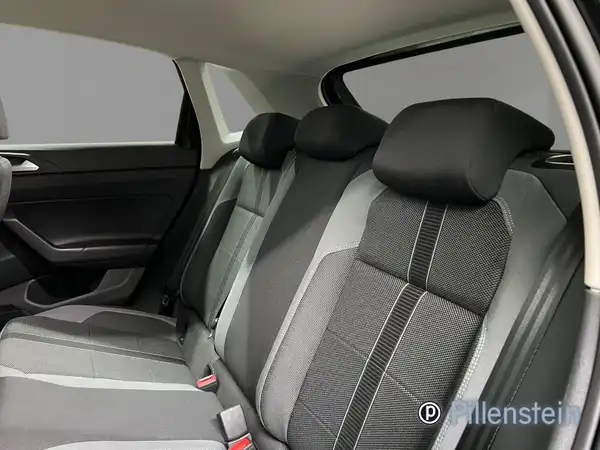 VW POLO (14/15)