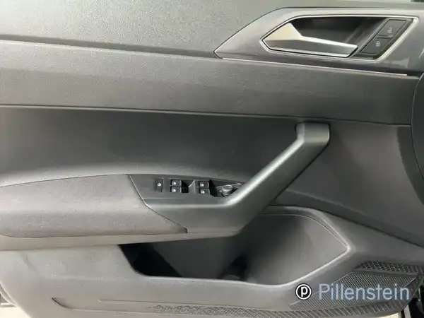 VW POLO (8/16)