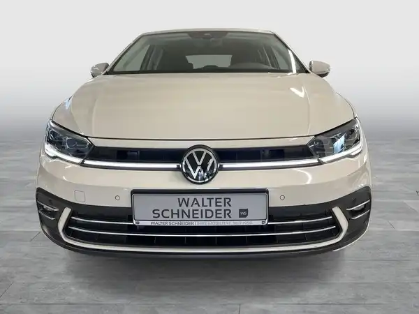 VW POLO (20/23)