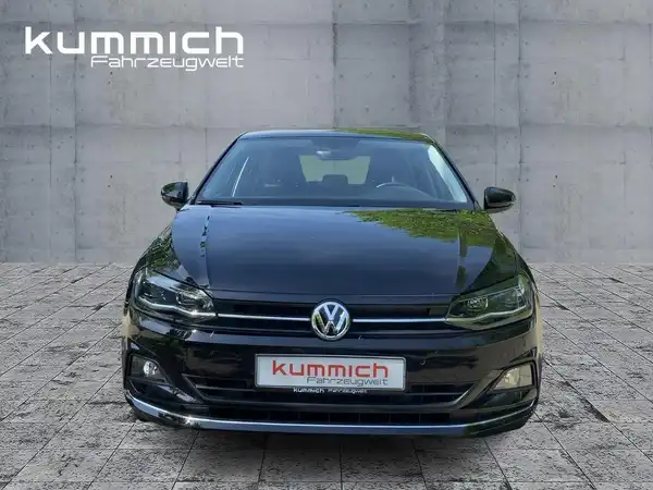 VW POLO (2/15)