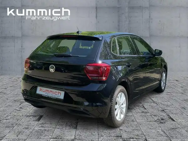 VW POLO (4/15)