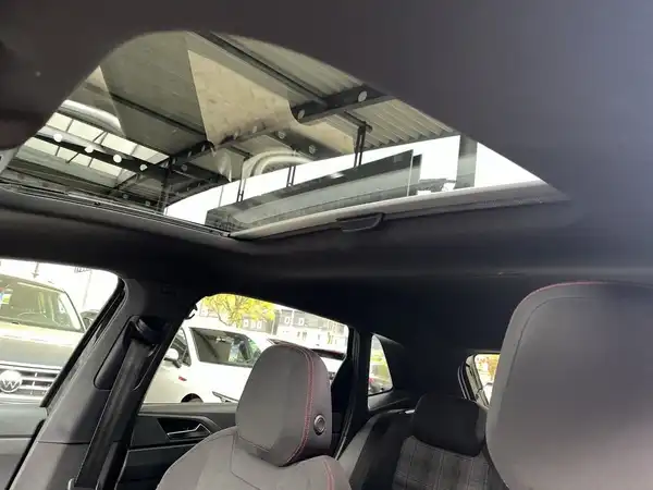 VW POLO GTI (12/17)
