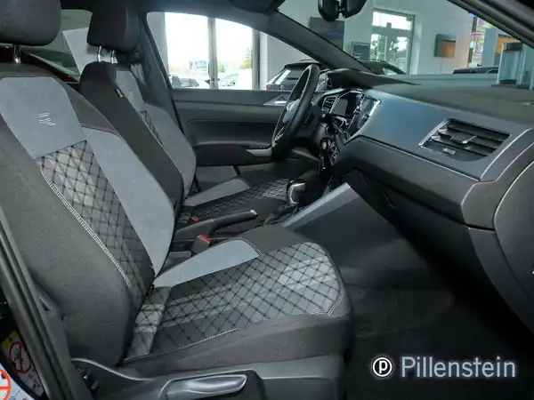 VW POLO (4/11)