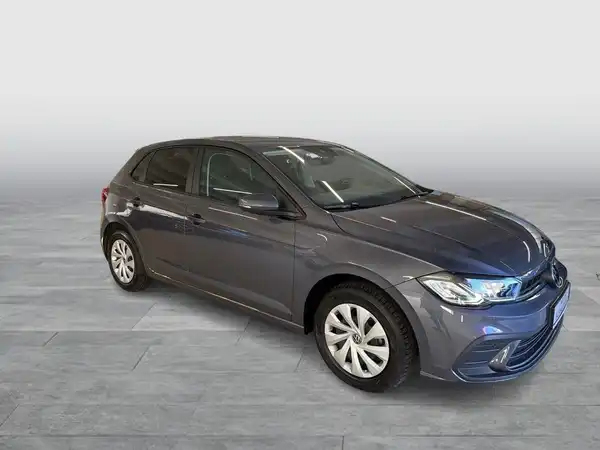VW POLO (18/21)