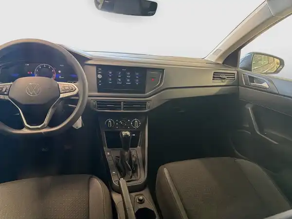 VW POLO (22/29)