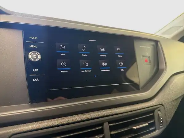 VW POLO (29/29)