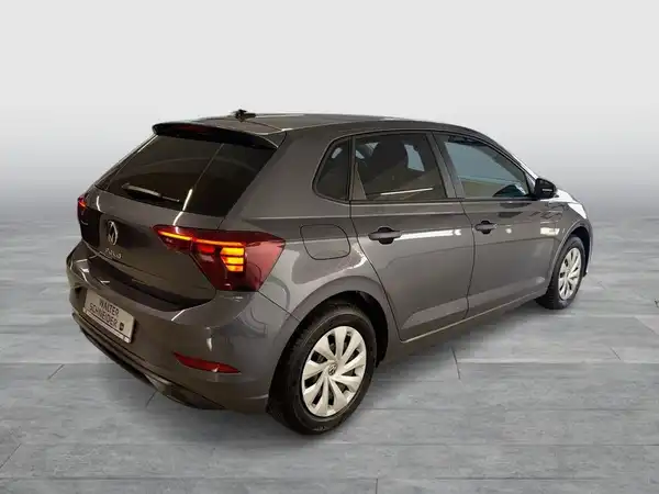 VW POLO (5/21)