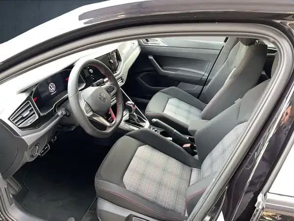 VW POLO GTI (9/15)