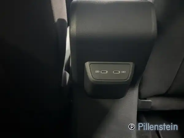 VW POLO (14/16)