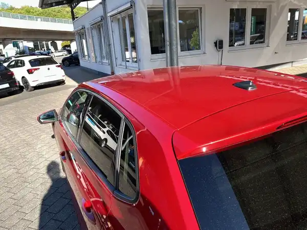 VW POLO (14/22)