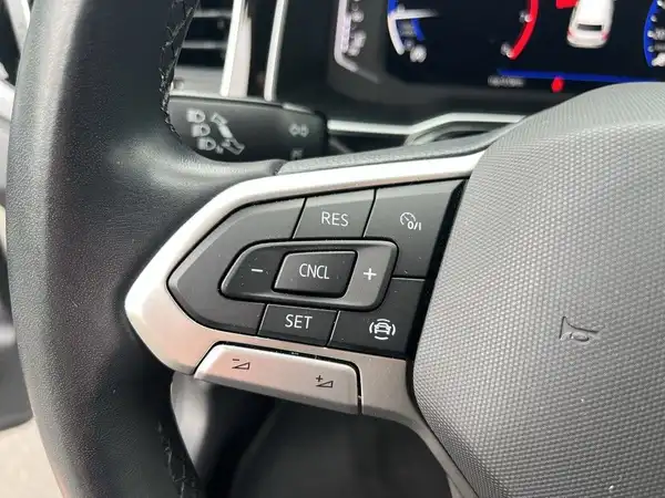 VW POLO (16/21)